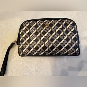 Tory Burch Black and Cream Checkered Clutch